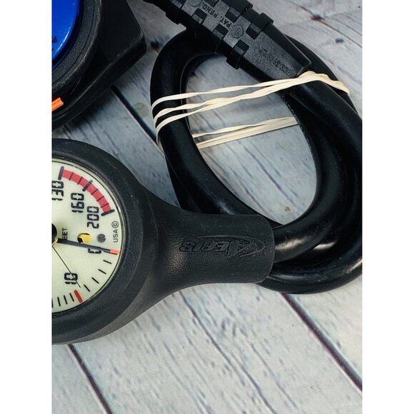 Mares Beta And Aeris Gauge With Compass Used - Picture 6 of 11